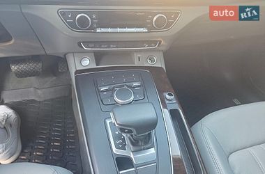 Внедорожник / Кроссовер Audi Q5 2019 в Львове