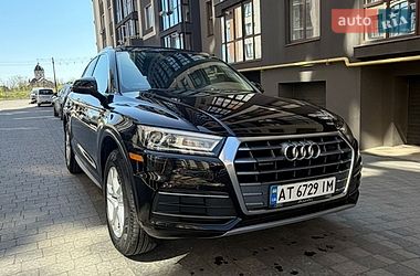 Позашляховик / Кросовер Audi Q5 2019 в Івано-Франківську
