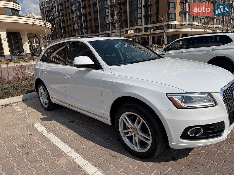 Внедорожник / Кроссовер Audi Q5 2015 в Киеве