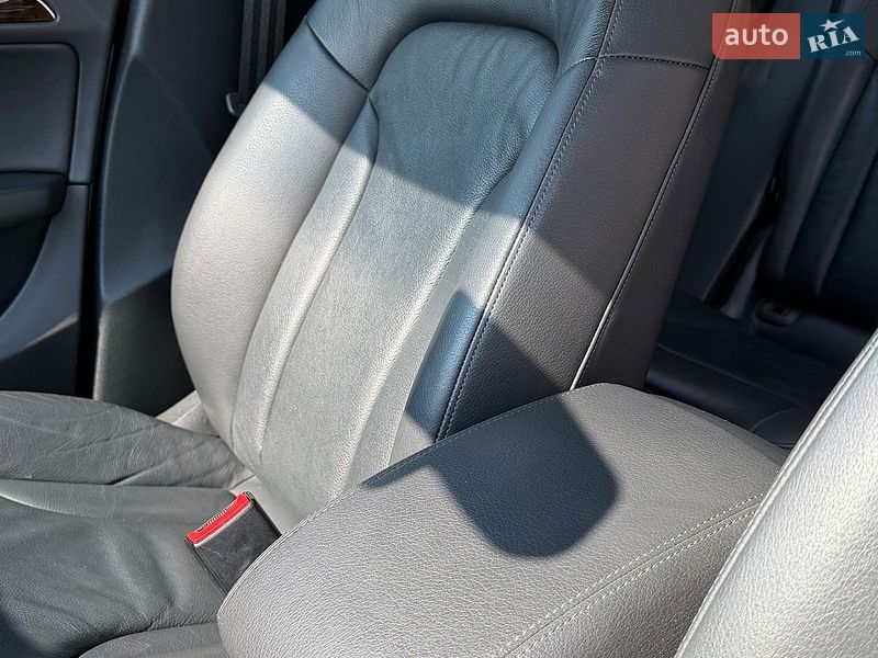 Внедорожник / Кроссовер Audi Q5 2015 в Киеве