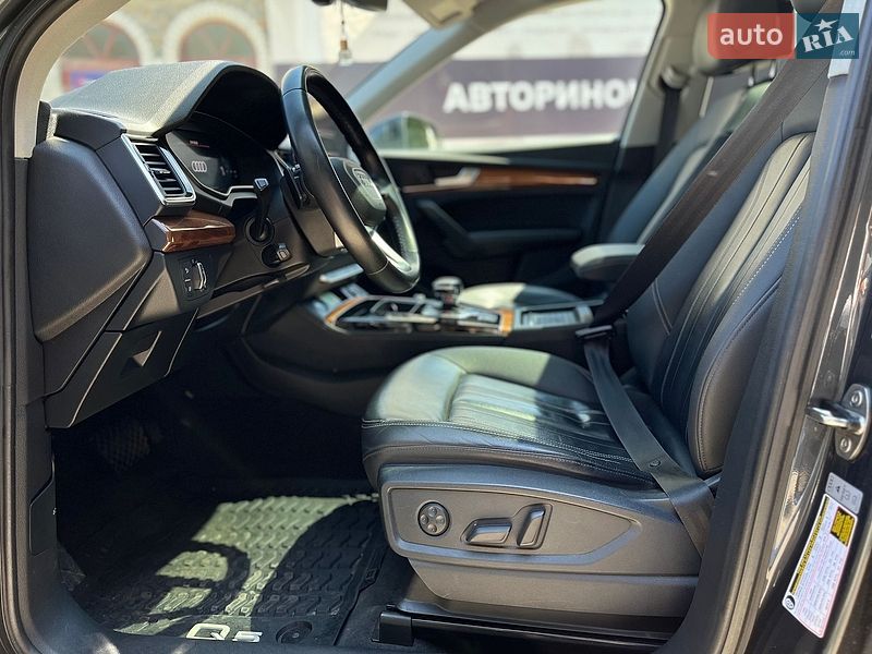 Внедорожник / Кроссовер Audi Q5 2021 в Белой Церкви