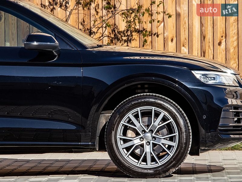 Внедорожник / Кроссовер Audi Q5 2017 в Львове