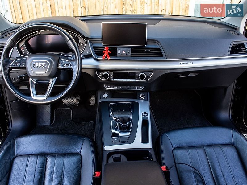 Внедорожник / Кроссовер Audi Q5 2017 в Львове