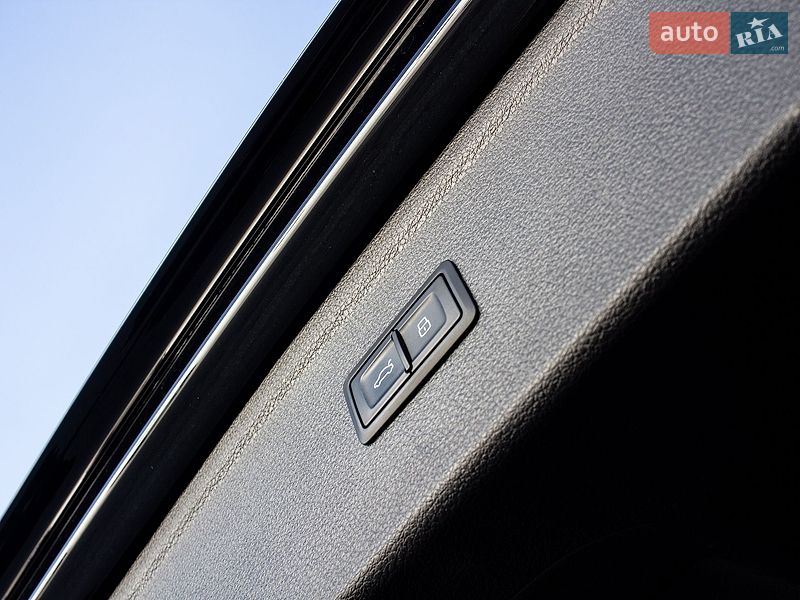 Внедорожник / Кроссовер Audi Q5 2017 в Львове