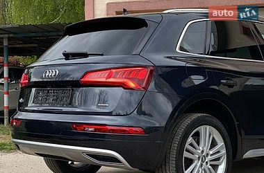 Внедорожник / Кроссовер Audi Q5 2019 в Львове