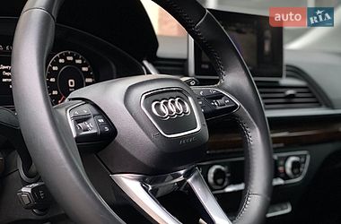 Внедорожник / Кроссовер Audi Q5 2019 в Львове