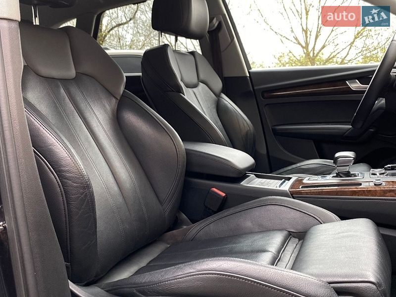 Внедорожник / Кроссовер Audi Q5 2019 в Львове