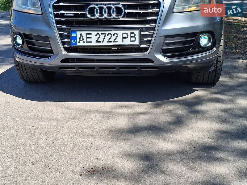 Внедорожник / Кроссовер Audi Q5 2013 в Павлограде