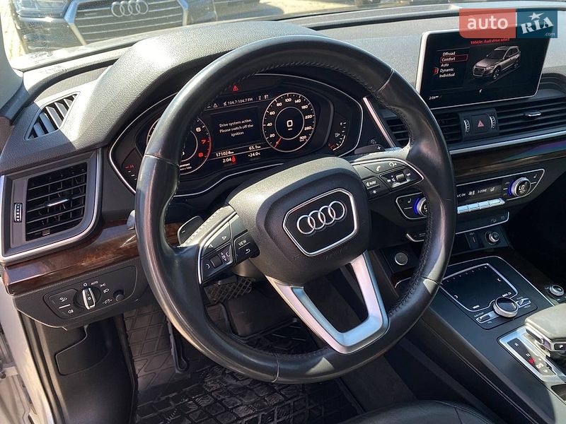 Внедорожник / Кроссовер Audi Q5 2018 в Львове