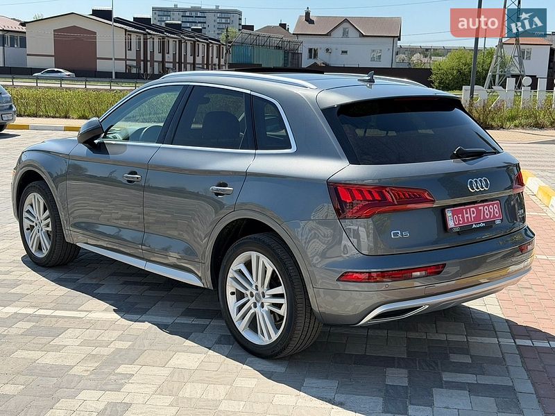 Внедорожник / Кроссовер Audi Q5 2018 в Киеве