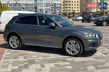 Внедорожник / Кроссовер Audi Q5 2018 в Киеве