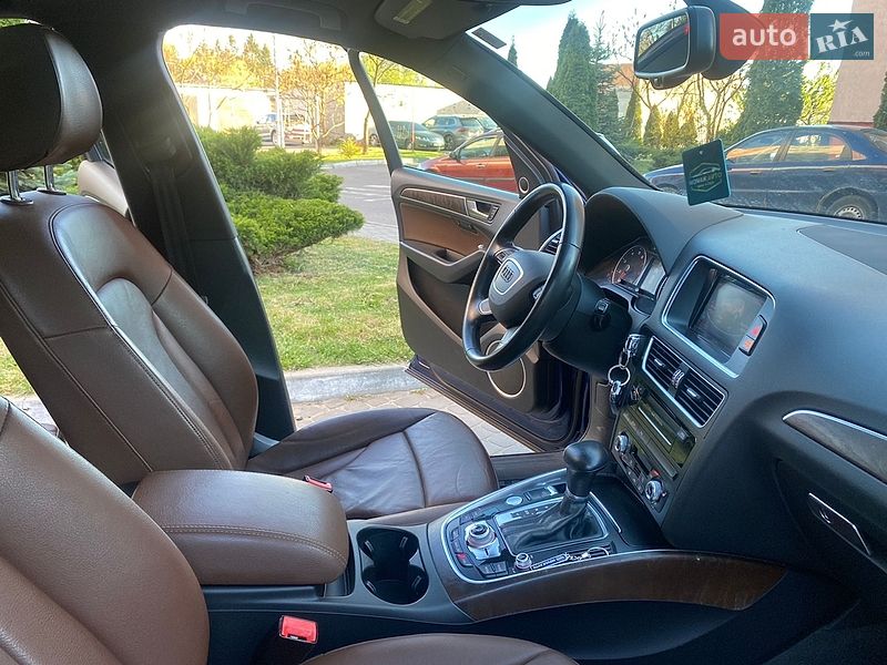 Внедорожник / Кроссовер Audi Q5 2016 в Луцке