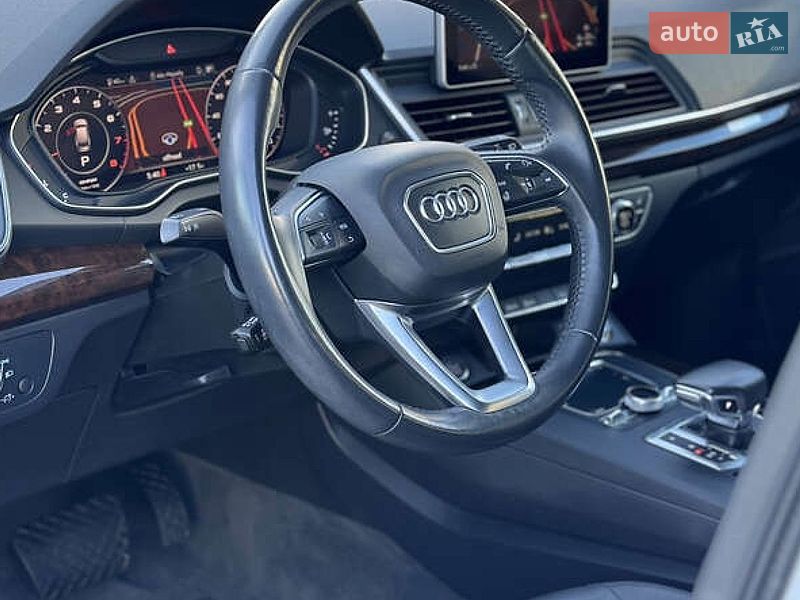 Внедорожник / Кроссовер Audi Q5 2018 в Львове