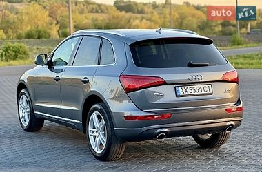 Внедорожник / Кроссовер Audi Q5 2015 в Черновцах
