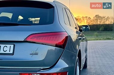 Внедорожник / Кроссовер Audi Q5 2015 в Черновцах