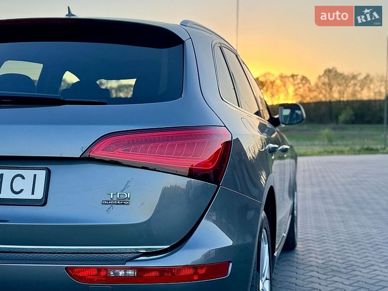 Внедорожник / Кроссовер Audi Q5 2015 в Черновцах