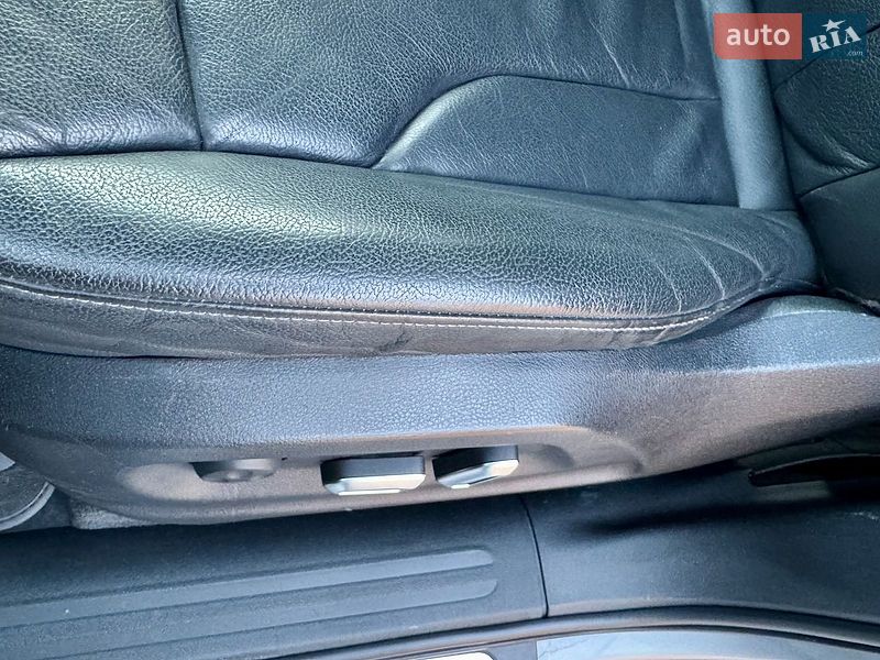 Внедорожник / Кроссовер Audi Q5 2015 в Черновцах