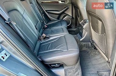 Внедорожник / Кроссовер Audi Q5 2015 в Черновцах