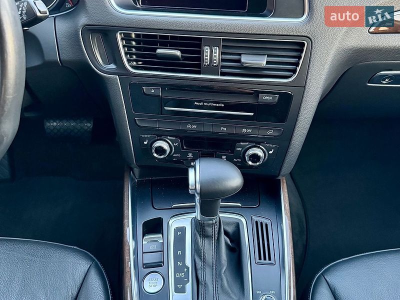 Внедорожник / Кроссовер Audi Q5 2015 в Черновцах
