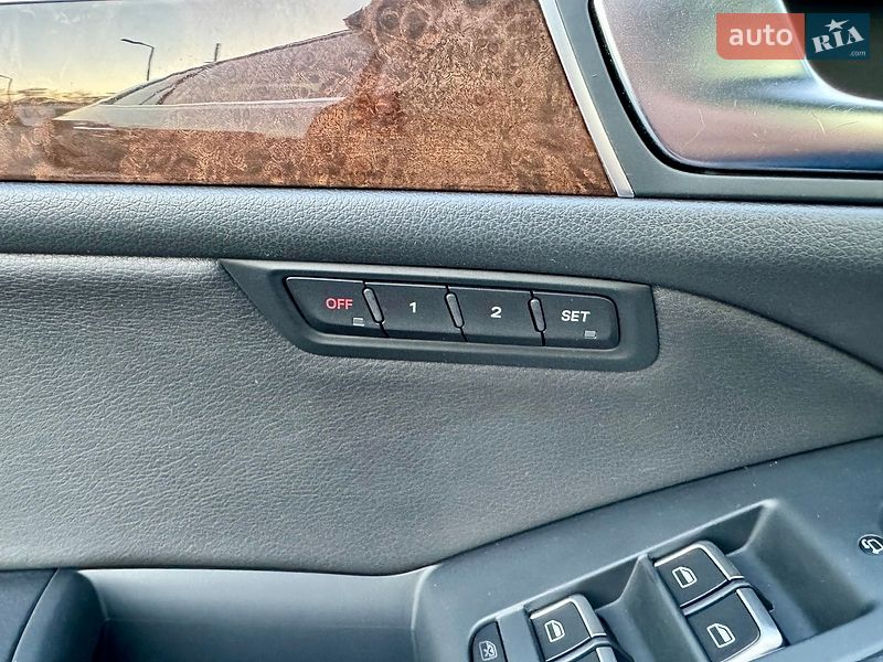 Внедорожник / Кроссовер Audi Q5 2015 в Черновцах