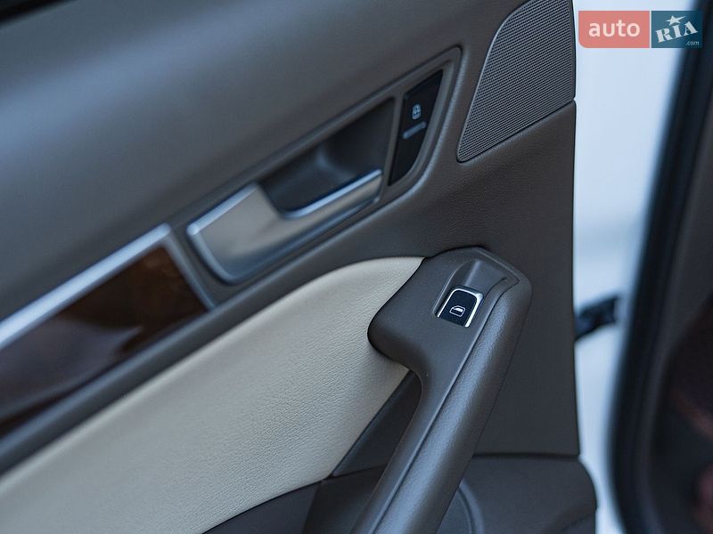 Внедорожник / Кроссовер Audi Q5 2014 в Львове