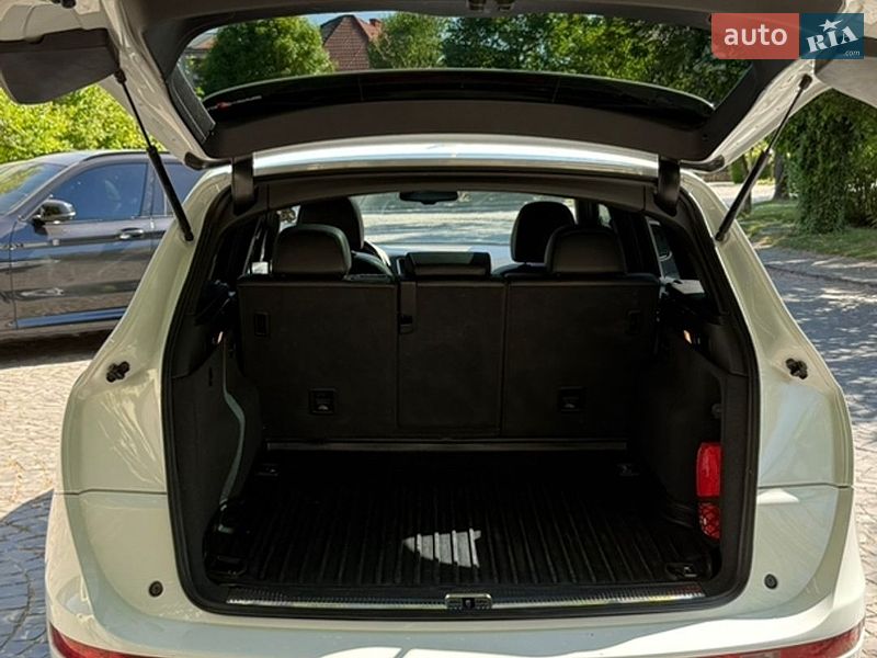 Внедорожник / Кроссовер Audi Q5 2014 в Ужгороде