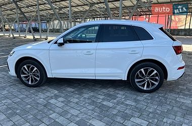 Внедорожник / Кроссовер Audi Q5 2020 в Львове