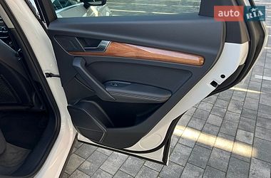 Внедорожник / Кроссовер Audi Q5 2020 в Львове