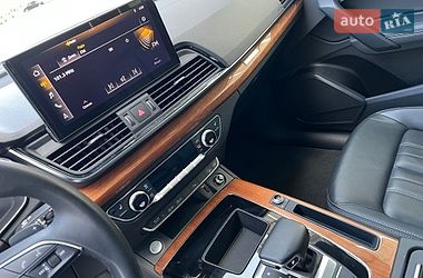 Внедорожник / Кроссовер Audi Q5 2020 в Львове