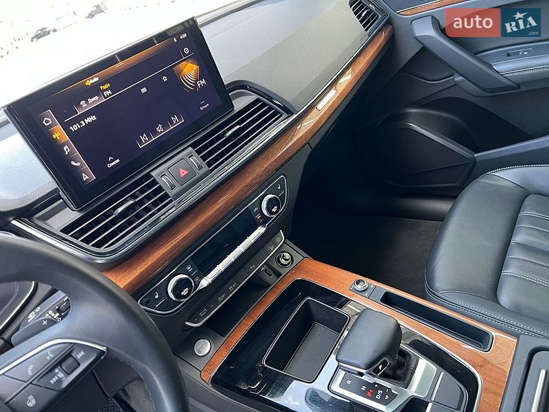 Внедорожник / Кроссовер Audi Q5 2020 в Львове