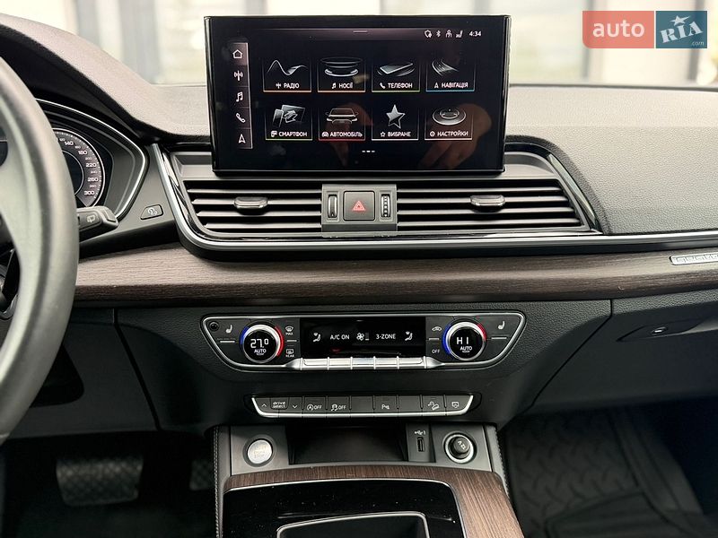 Внедорожник / Кроссовер Audi Q5 2024 в Дрогобыче