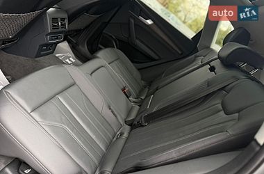 Внедорожник / Кроссовер Audi Q5 2024 в Дрогобыче