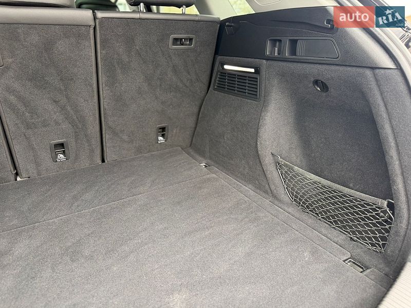 Внедорожник / Кроссовер Audi Q5 2024 в Дрогобыче