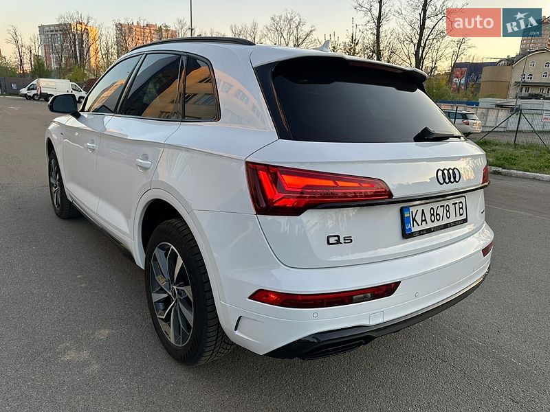 Внедорожник / Кроссовер Audi Q5 2024 в Киеве
