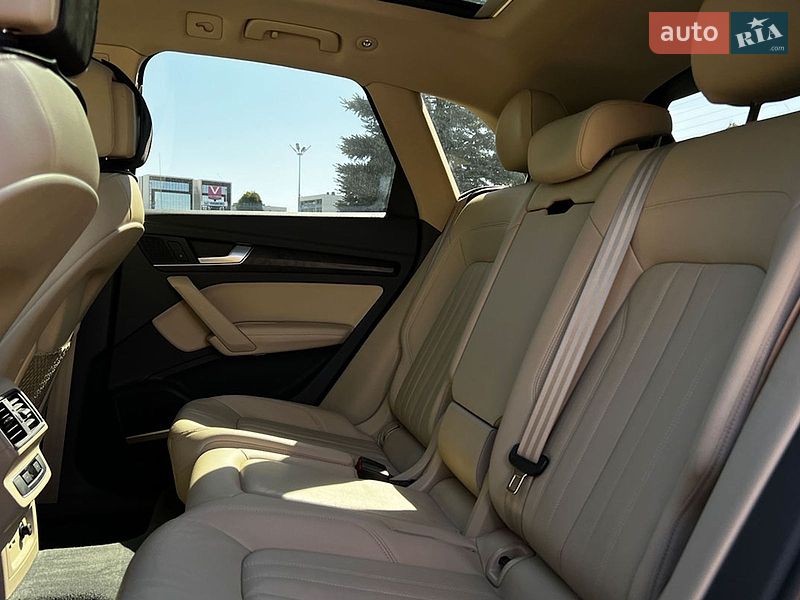 Внедорожник / Кроссовер Audi Q5 2018 в Львове