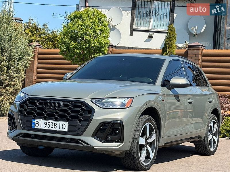 Внедорожник / Кроссовер Audi Q5 2023 в Киеве