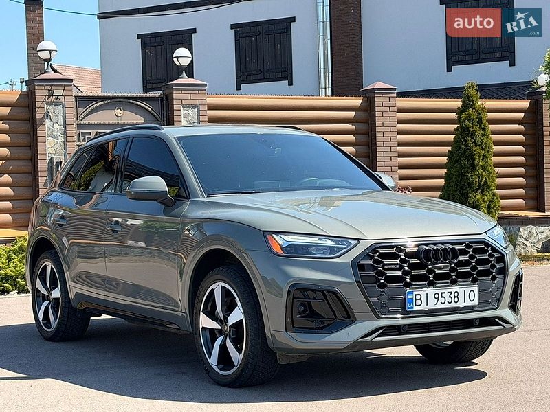 Внедорожник / Кроссовер Audi Q5 2023 в Киеве