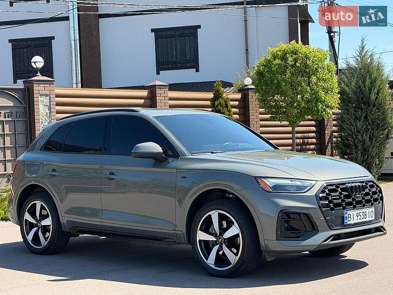 Внедорожник / Кроссовер Audi Q5 2023 в Киеве