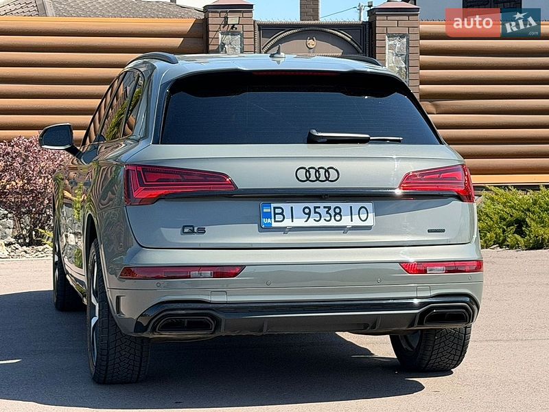 Внедорожник / Кроссовер Audi Q5 2023 в Киеве