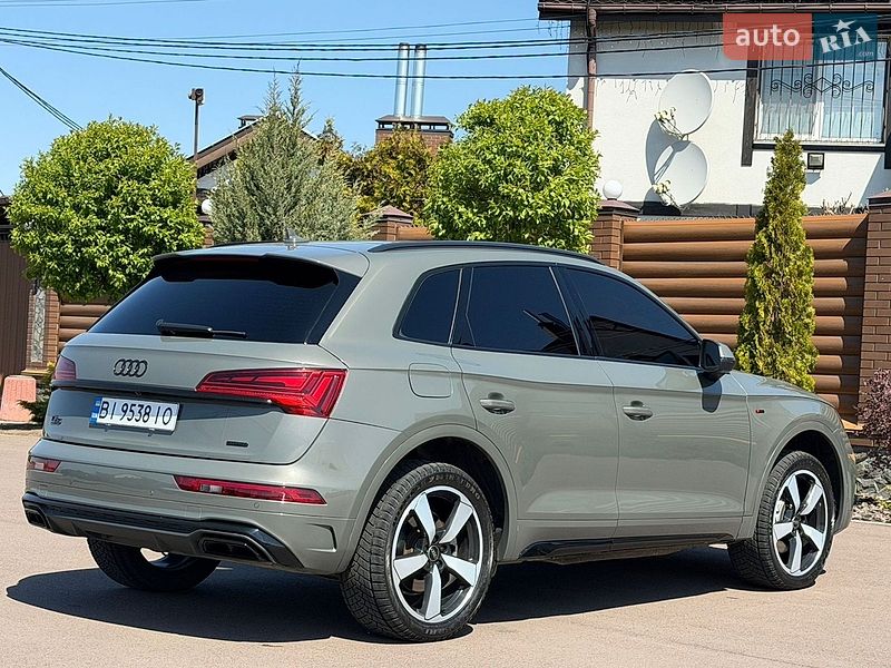 Внедорожник / Кроссовер Audi Q5 2023 в Киеве