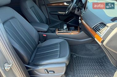 Внедорожник / Кроссовер Audi Q5 2023 в Киеве