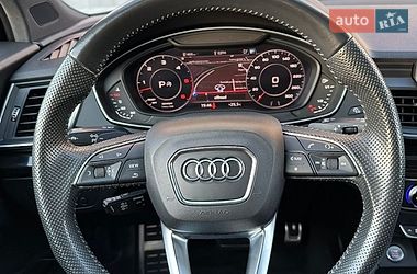 Внедорожник / Кроссовер Audi Q5 2018 в Киеве