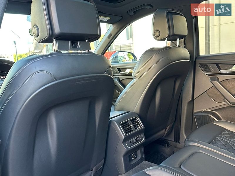 Внедорожник / Кроссовер Audi Q5 2018 в Киеве