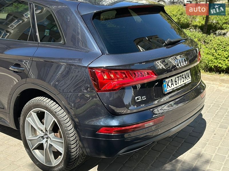 Внедорожник / Кроссовер Audi Q5 2019 в Ивано-Франковске