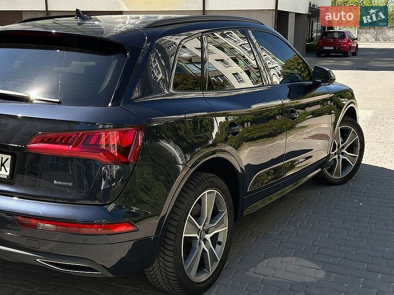 Внедорожник / Кроссовер Audi Q5 2019 в Ивано-Франковске