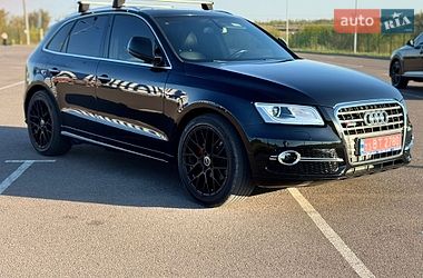 Внедорожник / Кроссовер Audi Q5 2016 в Ровно