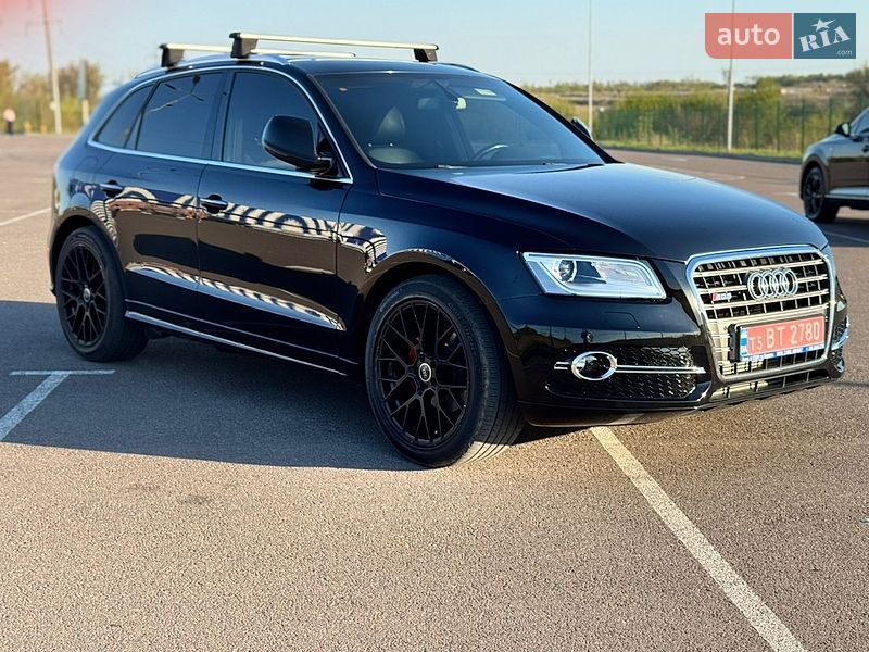 Внедорожник / Кроссовер Audi Q5 2016 в Ровно