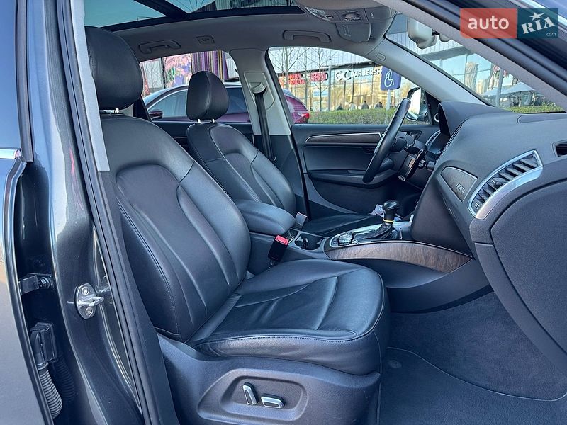 Внедорожник / Кроссовер Audi Q5 2016 в Киеве