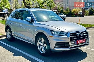 Внедорожник / Кроссовер Audi Q5 2019 в Киеве