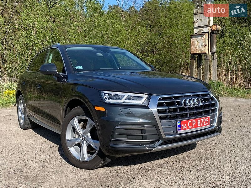 Внедорожник / Кроссовер Audi Q5 2019 в Львове